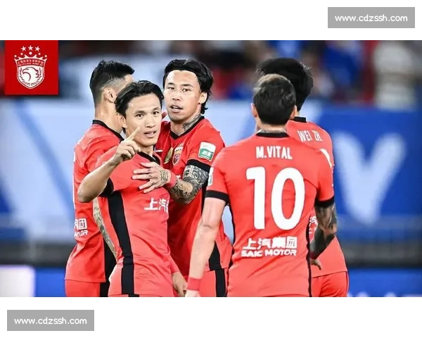 足协认错！VAR 误判偷走浙江 2 分，陶强龙争议动作成焦点，主帅激动挥拳眼镜飞落